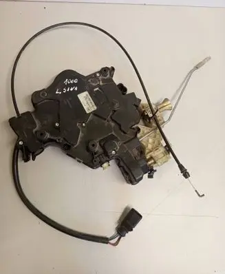 Volkswagen Caddy Sliding door lock 2K0843654G