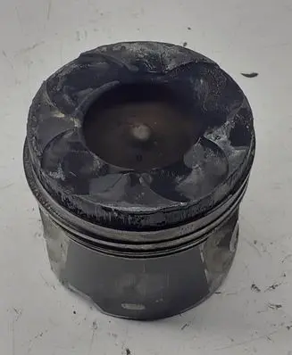 Volvo V60 Piston 