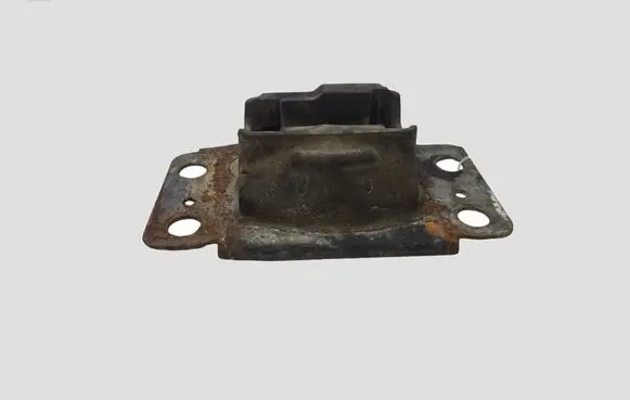 Ford Mondeo MK IV Engine mount bracket 7G917M121
