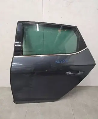 Seat Leon (5F) Rear door