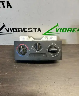 Peugeot Partner Climate control unit 1400153280