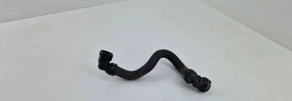 Peugeot 3008 II Engine coolant pipe/hose 9673457180