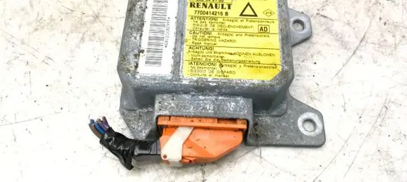 Renault Laguna I Airbag control unit/module 7700414216B 550449100