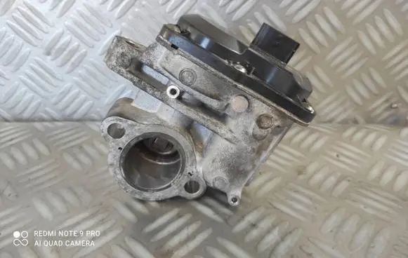 Renault Trafic III (X82) EGR valve 147102408R