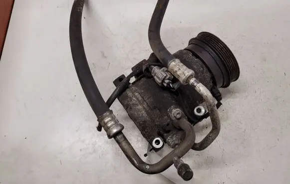Toyota Avensis T250 Air conditioning (A/C) compressor (pump) 2473002670 10S17C 4472204192