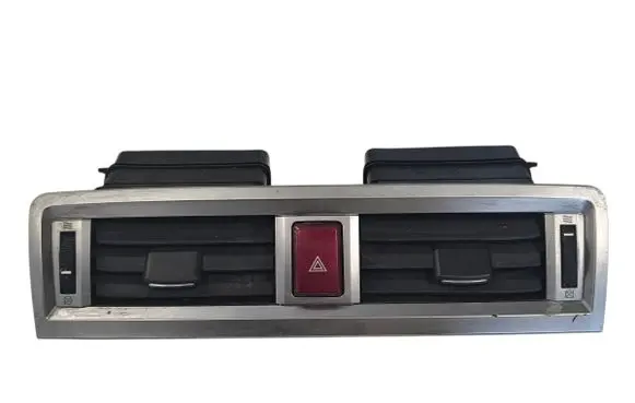 Subaru Outback (BS) Dash center air vent grill 66110AL00A