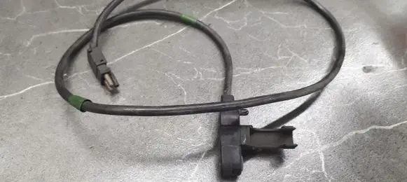 Mercedes-Benz E W124 ABS brake wheel speed sensor 2015452328