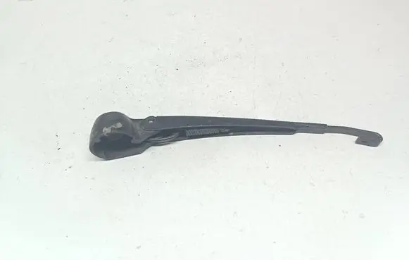 Audi A6 S6 C5 4B Rear wiper blade arm 8D9955407