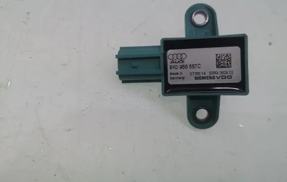 Audi A4 S4 B8 8K Airbag deployment crash/impact sensor 8K0955557C