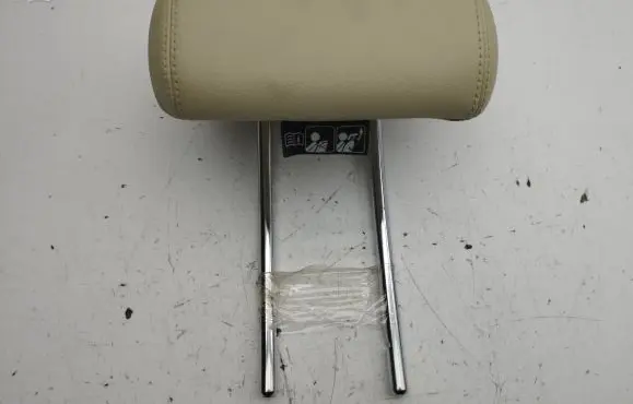 Mercedes-Benz B W246 W242 Rear seat headrest 