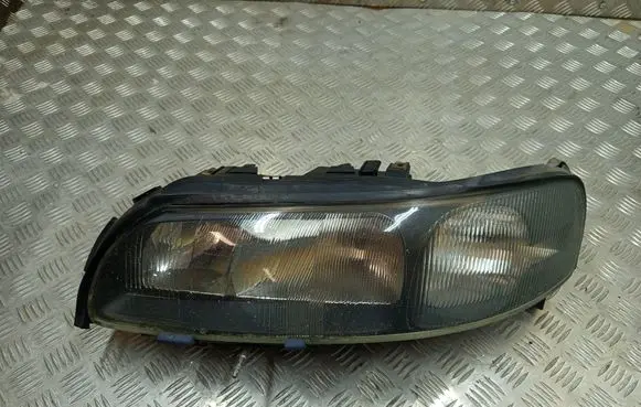 Volvo V70 Headlight/headlamp