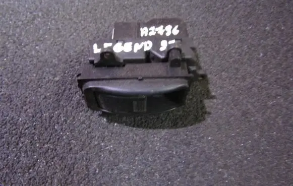Honda Legend III KA9 Electric window control switch