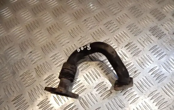 Volkswagen PASSAT B6 Engine coolant pipe/hose 03G131521R 48178