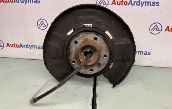 BMW 3 E90 E91 Rear wheel hub spindle/knuckle 6774808 33326774808