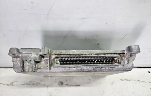 Peugeot 607 Engine control unit/module S101700101K 000001 320308523