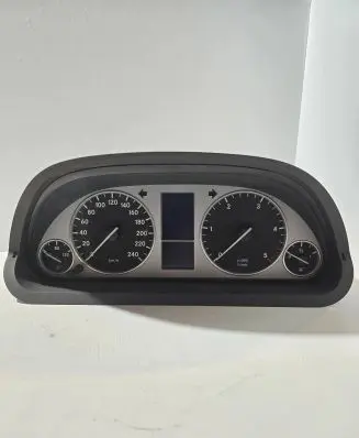 Mercedes-Benz B W245 Speedometer (instrument cluster) A1695404548 0263643345 A1695409611