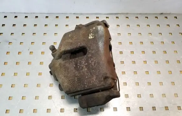 Seat Altea XL Front brake caliper