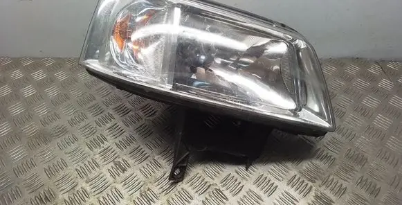 Volkswagen Transporter - Caravelle T5 Headlight/headlamp 7H1941016J