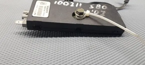 Volvo S80 Sound amplifier 30657861