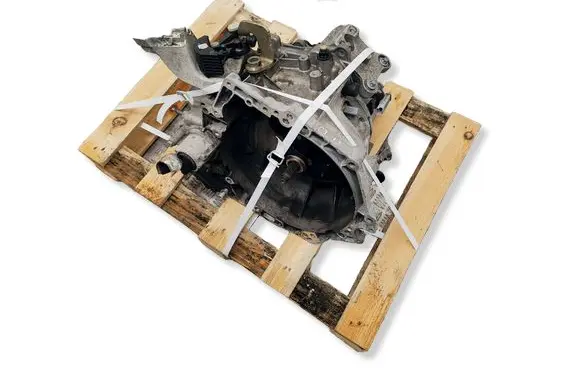 Citroen C3 Manual 6 speed gearbox 9811243810 204141311