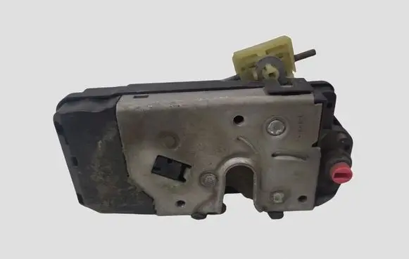 Opel Astra H Rear door lock 13128116