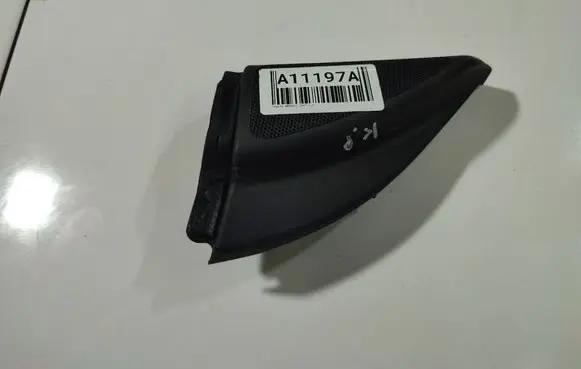 Toyota Avensis T250 Side speaker trim/cover 6749205060D