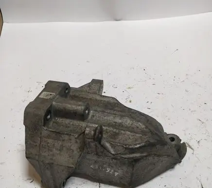 Mercedes-Benz E W212 Engine mounting bracket A6512230004