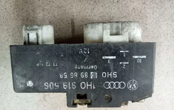 Seat Ibiza II (6k) Electric radiator cooling fan 1H0919506