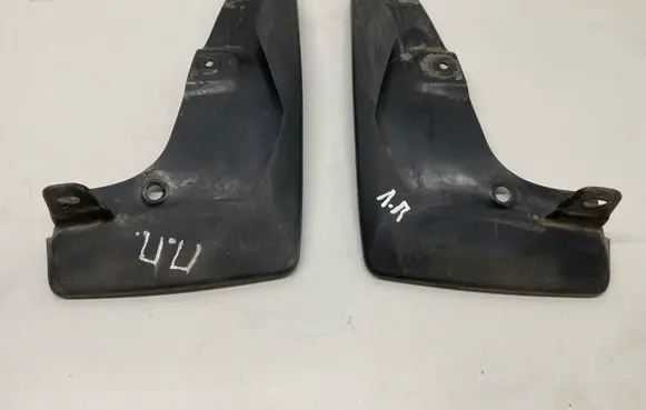 Toyota RAV 4 (XA40) Mudguards set