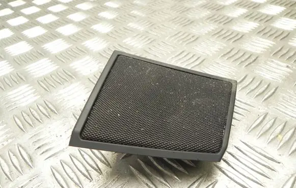 Maserati Ghibli Front door high frequency speaker 90190012104 R2221