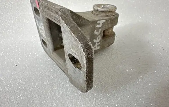 Audi A6 S6 C4 4A Front bumper mounting bracket 4A0807130D