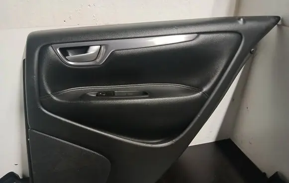 Volvo S60 Rear door card panel trim 39981323