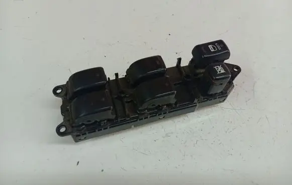 Lexus IS 220D-250-350 Electric window control switch 8404053080