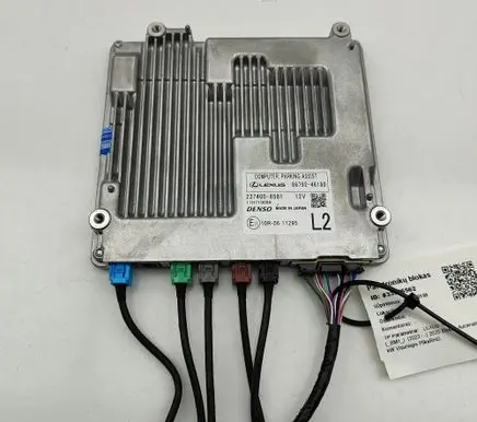 Lexus RZ Parking PDC control unit/module 8679246180