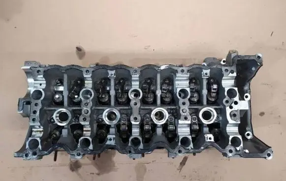 Mercedes-Benz CLS C218 AMG Engine head A2780162701