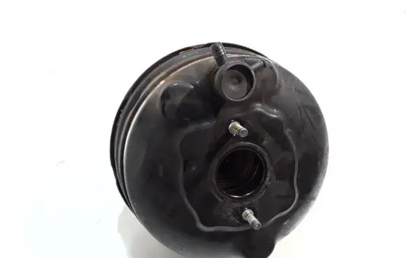 Jeep Cherokee Brake booster