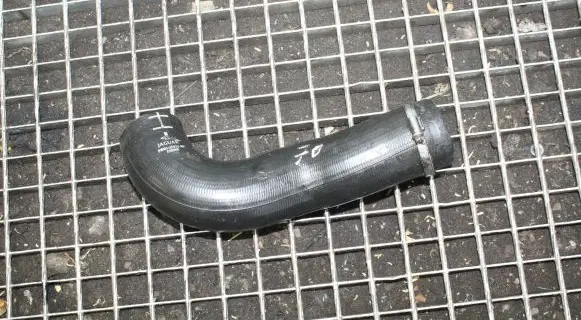Jaguar XF X250 Intercooler hose/pipe 6W936F073AB