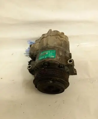 Land Rover Range Rover L322 Air conditioning (A/C) compressor (pump) JPB500210 0533412404