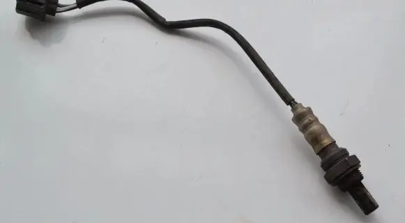 Mercedes-Benz A W169 Lambda probe sensor A0035428118