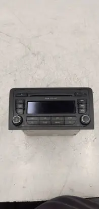 Audi A3 S3 8P Radio/CD/DVD/GPS head unit 8P0035186G