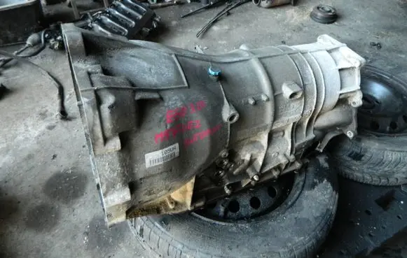 BMW 5 E60 E61 Automatic gearbox 7563324