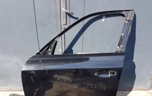 BMW X3 E83 Front door