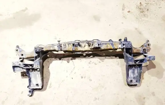 Renault Kangoo II Radiator support slam panel