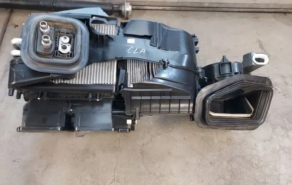 Mercedes-Benz CLA C118 X118 Interior heater climate box assembly 