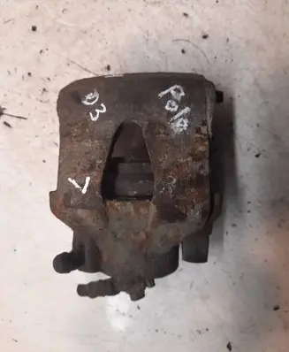 Volkswagen Polo Front brake caliper