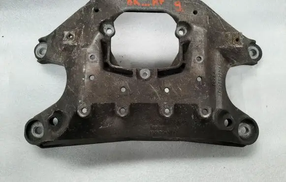 Audi A4 S4 B8 8K Gearbox mounting bracket 8K0399263AF