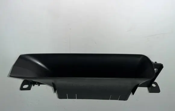 Mitsubishi Lancer Evolution Intercooler air guide/duct channel 6405A101