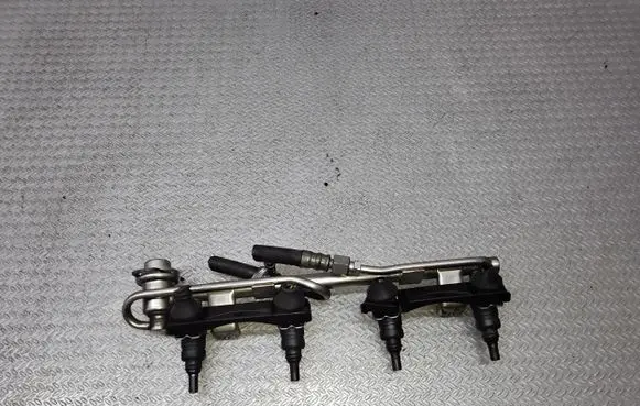 Audi A4 S4 B5 8D Fuel injectors set 058133881B 058133551F