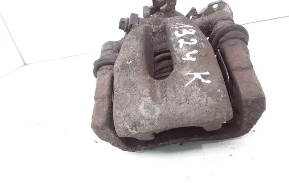 Opel Astra H Rear brake caliper