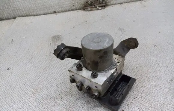 BMW 5 E60 E61 ABS Pump 34516758743 0265234029